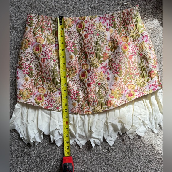 Floral Embroidered Mini Skirt - Picture 6 of 6